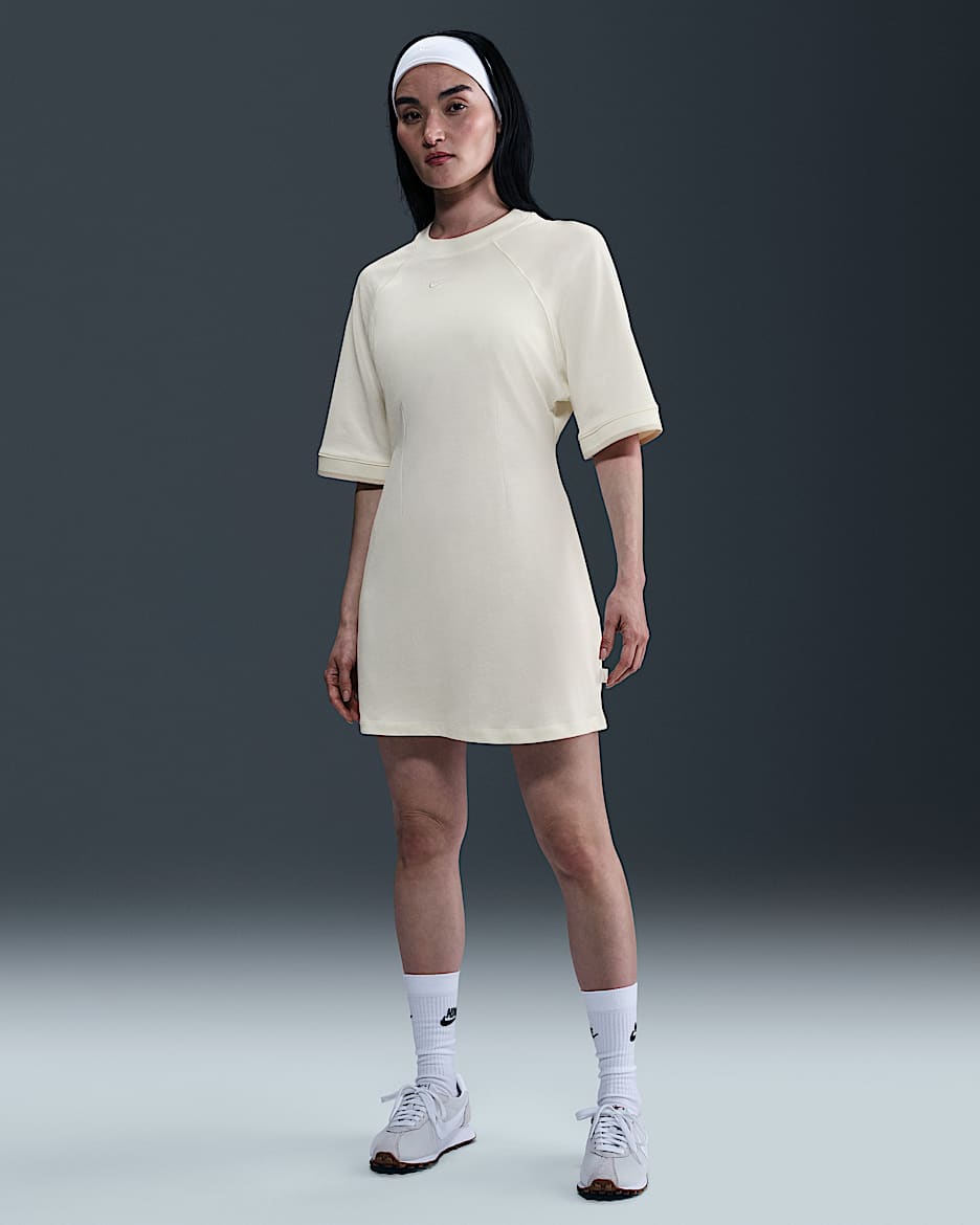 【爆買い！】 NIKE公式】ナイキ スポーツウェア コレクション ウィメンズ T ウォーキング・ランニングウェア